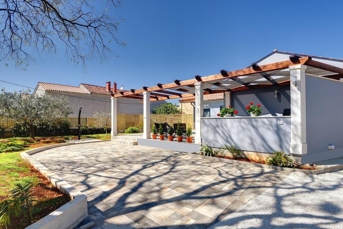 Villa Sunny Home Vodnjan Exterior foto